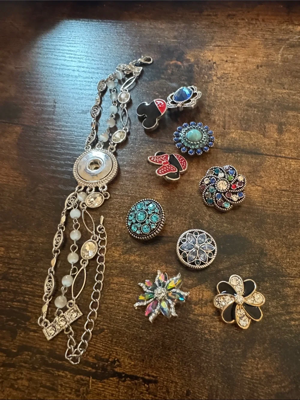 Silver Multi-Color Decorative Snap Bracelet Jewelry Set